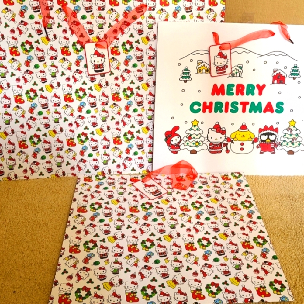 Hello Kitty Christmas Gift Bags Bundle